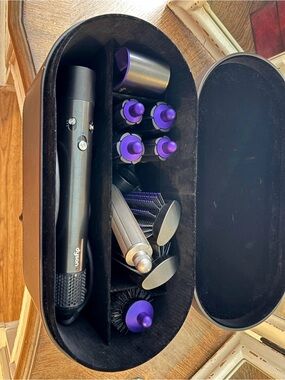 Dyson Airwrap Styler Set in Black and Purple